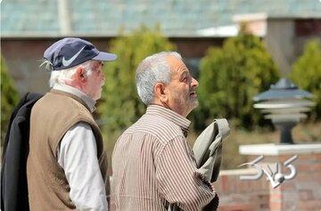 سقف و کف عیدی کارگران مشخص شد / اعلام زمان واریز عیدی کارگران و کارمندان در سال ۱۴۰۴