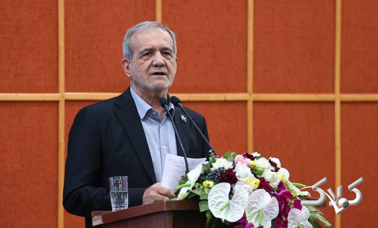 سرمایه اجتماعی اندک انتخابات ۱۴۰۳ سوخته/ همراهانی مانند آذری‌جهرمی و ظریف هم از دست رفتند!