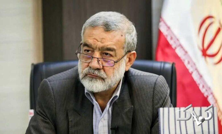 چقدر این نماینده مجلس تهی است!