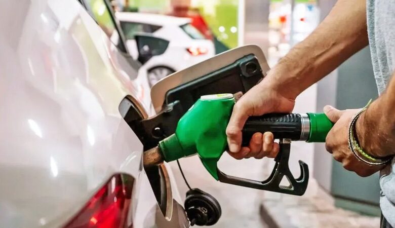 توضیح مهم سخنگوی دولت درباره تغییر قیمت بنزین سهمیهای