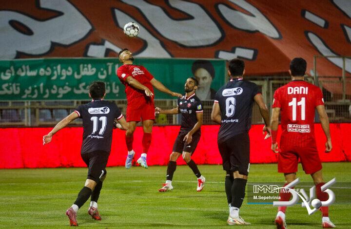 زمان بازی پرسپولیس مقابل تراکتور در جام حذفی تغییر کرد