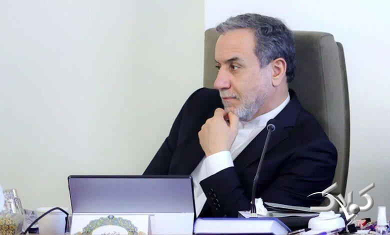 تیغ انتقادها از وزارت امور خارجه روزبهروز تندتر میشود