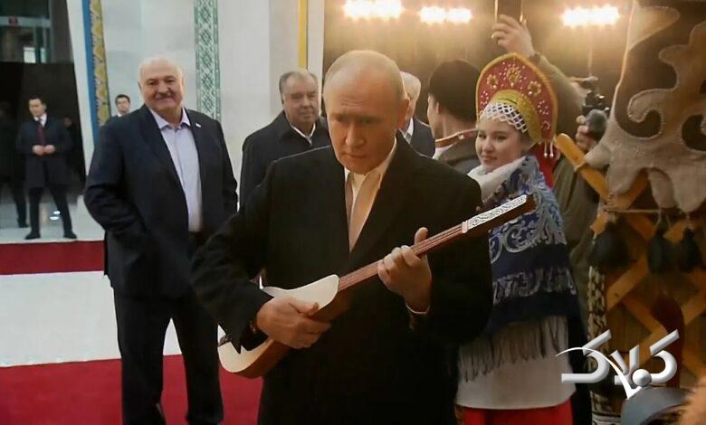 پوتین هم دست به ساز شد +ویدیو