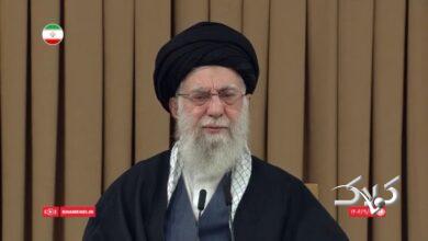 آیتالله سیدعلی خامنهای، رهبر انقلاب