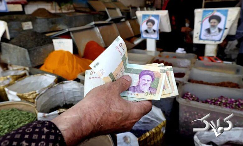 شرایط اقتصادی زندگی مردم را مختل کرده، همه منتظر گره‌گشایی هستند