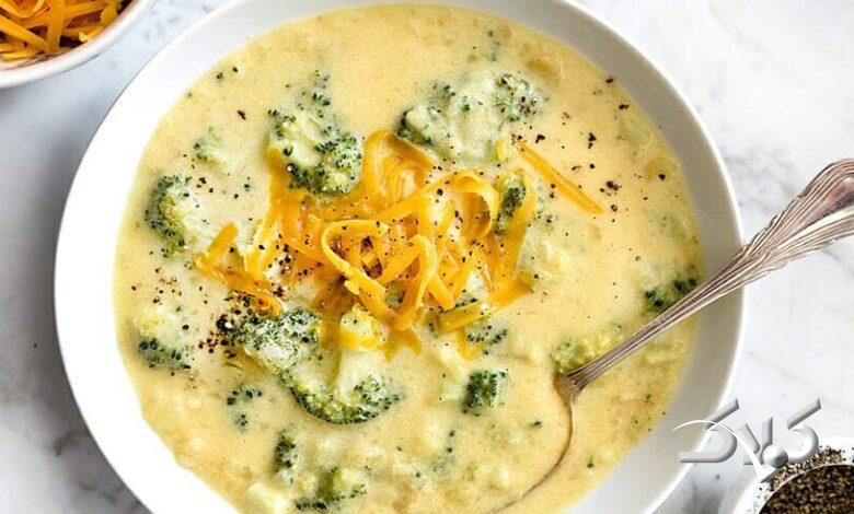 سوپ پروکلی با پنیر چدار