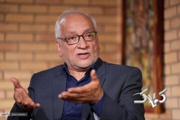 مرعشی:  کاش آیت‌الله هاشمی به جای مجمع تشخیص بر کرسی یک حزب نشسته‌ بود