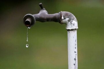 گزارش یک روزنامه از آغاز جیره‌بندی آب در تهران: قطع آب از ساعت ۲۰ تا ٦ صبح در مناطق مختلف