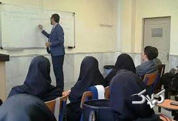 در ۱۰ سال اخیر ۱۲ هزار استاد دانشگاه از ایران خارج شده‌اند که ۶۰ درصد آن برای چهار سال اخیر است