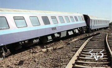 خروج واگن باری از خط ریل/ معطلی مسافران قطار بندرعباس