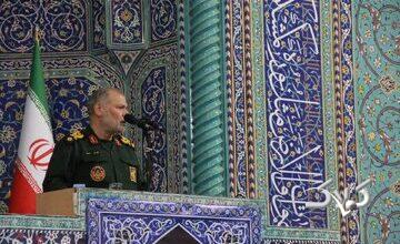 فرمانده سپاه علی بن ابیطالب(ع): نزدیک به ۳۰ هزار رزمنده بسیجی از قم در جبههها حاضر شدند/ پس از دوران دفاع مقدس، بسیج کنار نکشید و وارد جامعه شد