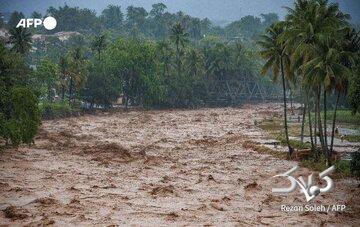 سیلی که جان ۱۴۵ انسان را گرفت/ عکس