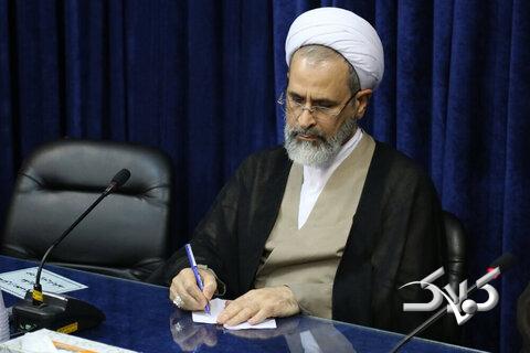 نامه آیتالله اعرافی به شیخ الازهر و ابراز نگرانی از برنامههای جانبی جام جهانی ۲۰۲۶