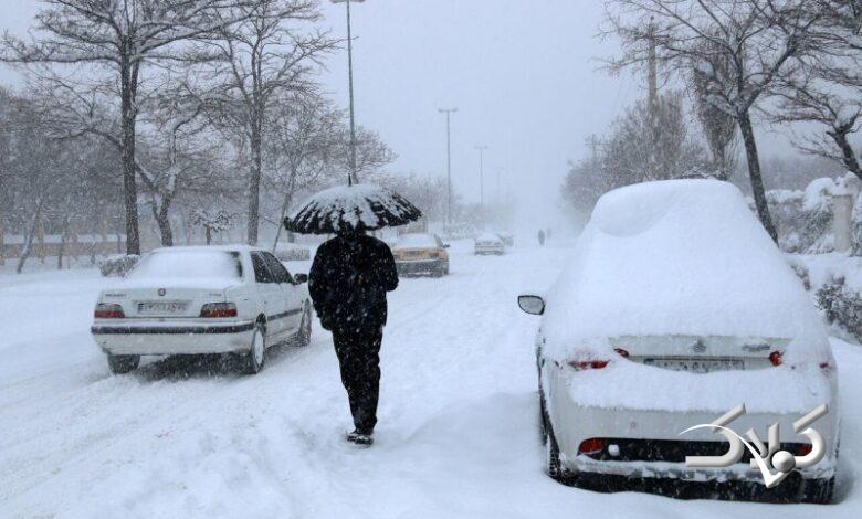 ورود سامانه بارشی به تهران از دوشنبه؛ باران و برف میبارد