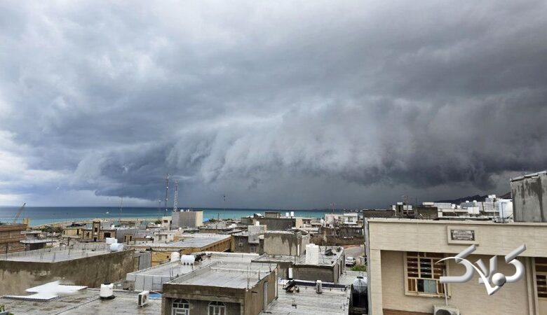 ماجرای ابرهای ترسناک و مرموز جنوب/ طوفان تندری شدید در راه است؟