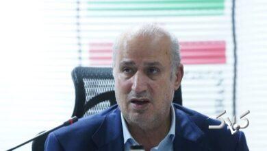 تاج: اگر شعار نژادپرستانه سر داده شود داور بازی را متوقف میکند