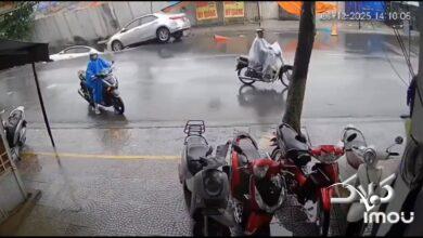 زمین بر اثر بارش‌های شدید دهان باز کرد +ویدیو