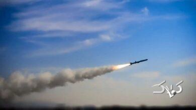 شلیک موشک‌های بالستیک و کروز از نقاط مختلف ایران به قلب دریای عمان +ویدیو