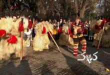 مردم رومانی با خرس‌های رقصنده به کریسمس می‌روند +ویدیو