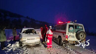 گرفتار شدن مردم در برف، کولاک و سیل؛ هلال احمر کمک‌رسانی را شروع کرد