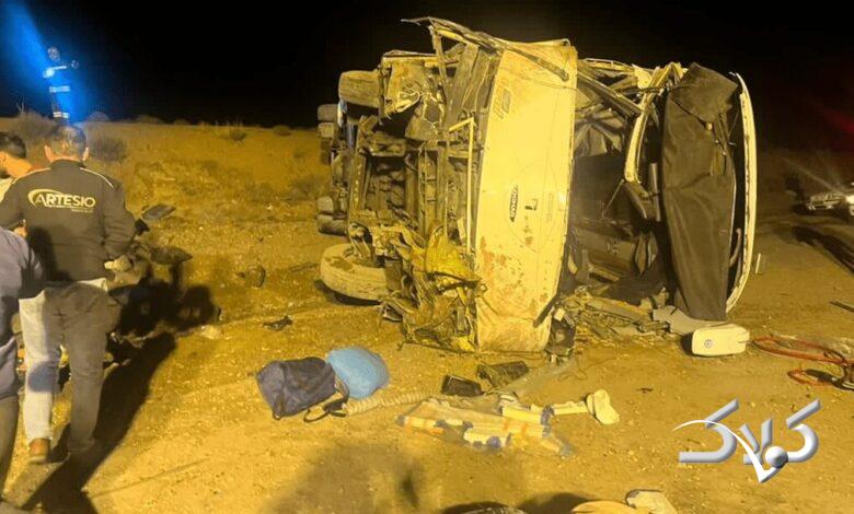 تصادف مرگبار در محور اصفهان- تهران؛ ۱۳ نفر کشته شدند +عکس اجساد