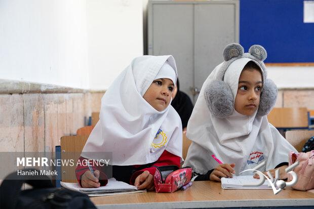 مدارس و دانشگاه‌های خوزستان فردا حضوری است