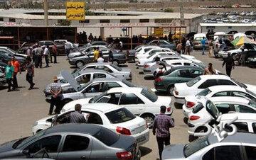 تغییر عجیب قیمتها در بازار خودرو؛ ارزانترین خودروهای داخلی هم میلیاردی شدند/ جدول قیمت رانا، ساینا، اطلس، پراید و پژو + جدول