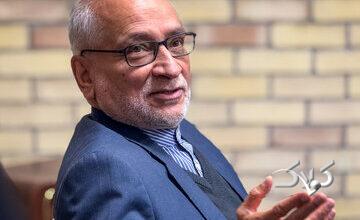 انتقاد روزنامه اصولگرا از موضع اخیر حسین مرعشی: مذاکره با امریکا مشکلی را حل نمی کند/ رهبری نسبت به مسائل اقتصادی دغدغه ندارند؟