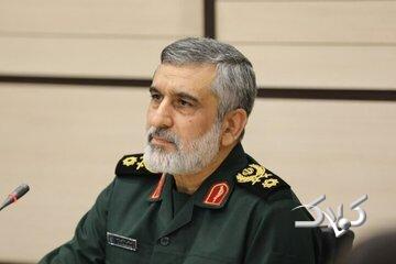 روایت نماینده ولی فقیه در بسیج مستضعفین از شیوه مدیریتی شهید حاجی‌زاده بر هوافضا/ سالی چندبار و حتی هر ماه به محضر آقا می رفت