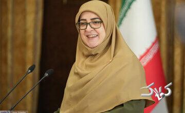 مهاجرانی: نمی‌شود مردان بنشینند و درباره موضوعات اجتماعی به تنهایی تصمیم بگیرند/ بیان داستان «فیل در اتاق تاریک» درباره خطا در سیاستگذاری