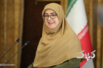 مهاجرانی: نمیشود مردان بنشینند و درباره موضوعات اجتماعی به تنهایی تصمیم بگیرند/ بیان داستان «فیل در اتاق تاریک» درباره خطا در سیاستگذاری