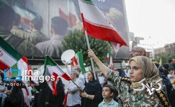 معاون سیاسی سپاه: جوان ایرانی گرفتار شده در محاصره تبلیغاتی دشمن، فقط با اقناع، از دام خارج میشود/ دشمن میخواهد آثار مشعشع مفاهیم انقلابی را محو کرد
