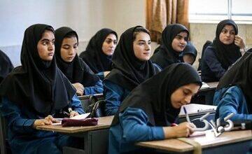 وزیر خبر داد؛ تدوین برنامه درسی جدید برای ۲ پایه ابتدایی