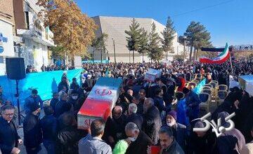 روزنامه اصولگرا: بعد از جنگ12روزه رادیکالها جای خدا نشسته اند و برای شهدای این جنگ تعیین تکلیف می کنند/ رسانه ملی هنوز دنبال ایده مخاطب 10درصدی است