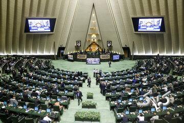 وزیر ارتباطات به کمیسیون امنیت ملی مجلس میرود؛ علت: بررسی فضای سایبری و سکوهای مجازی/ کدام وزرا به کمیسیونها میروند؟