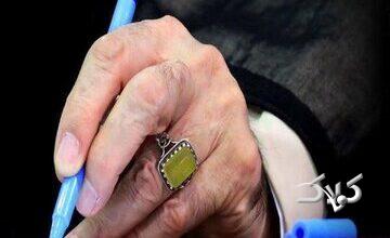 دستخط رهبر انقلاب برای نوه شهید حاجی‌زاده / قرآن کریم را خوب حفظ کنید