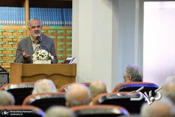 مسجدجامعی: مجاهدین خلق «خلیج ع_ر_ب_ی» را به کار بردند، چون شاه میگفت خلیج فارس