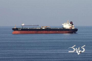 ترامپ دستور داد؛ نفتکشها به حالت آمادهباش در آمدند/ قیمت نفت اوج گرفت