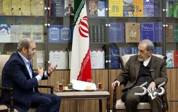 ولایتی: جمهوری اسلامی ایران با قاطعیت از حزبالله حمایت میکند