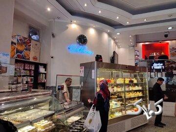 خرید شیرینی نصف شد/ بهرهمند: روغن را ۱.۵ میلیون تومان میخریدیم، یکباره ۴ میلیون تومان شده، آیا میشود قیمت شیرینی افزایش پیدا نکند؟