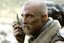 متیو مک‌کانهی در سلطنت آتش