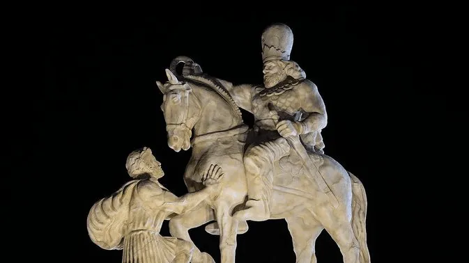 مجسمه والرین