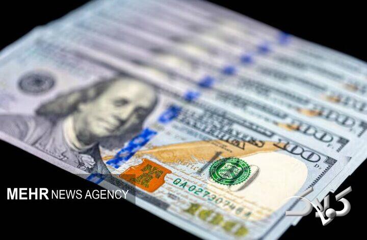 صف فروش ارز صادرکنندگان؛ سیگنال مهار قیمت دلار صادر شد؟