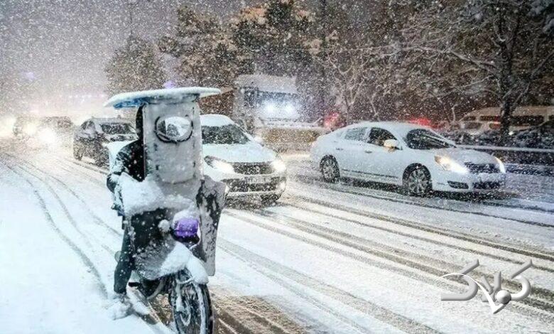 از برف و باران تا ترافیک و کولاک؛ کدام جادهها مسدودند؟