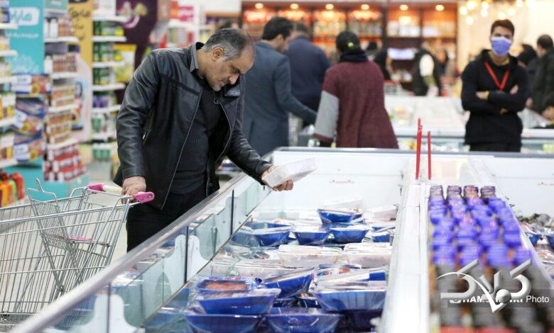 خرید مردم از فروشگاه شهروند