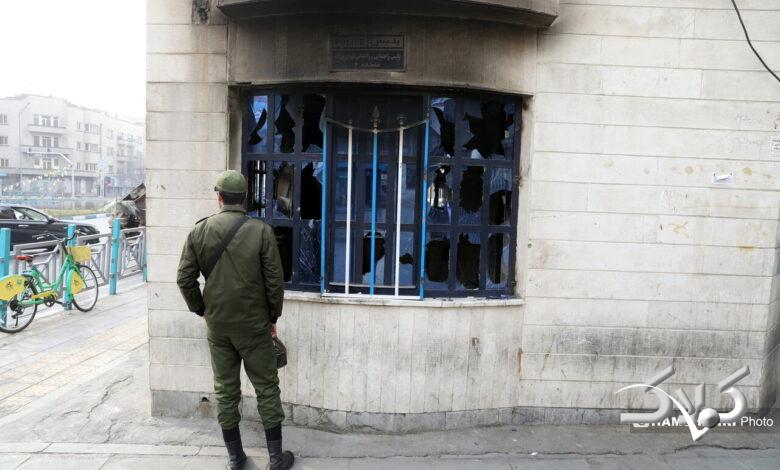 تخریب اموال عمومی توسط اغتشاشگران