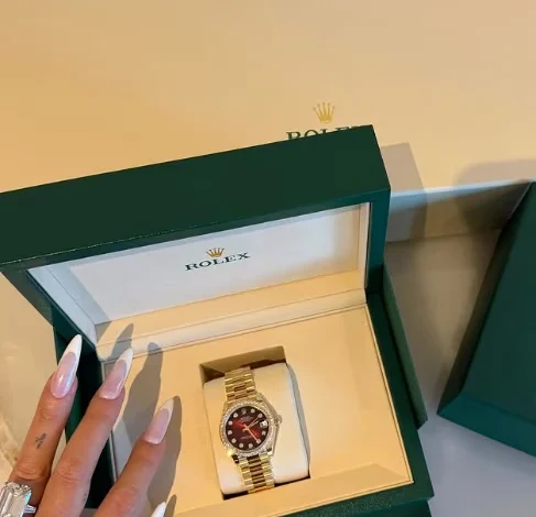 هدیه تولد جورجینا رودریگز