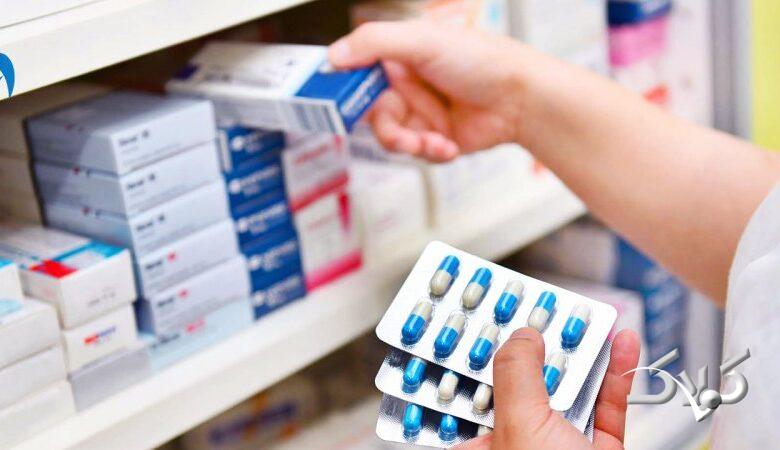 بحران در داروخانهها / قفسههای دارو خالی شد