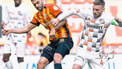 «علی کریمی» به سپاهان پیوست