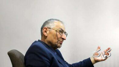 زیباکلام: صحبت از آینده مثل جوانان پرپرشده دیماه است